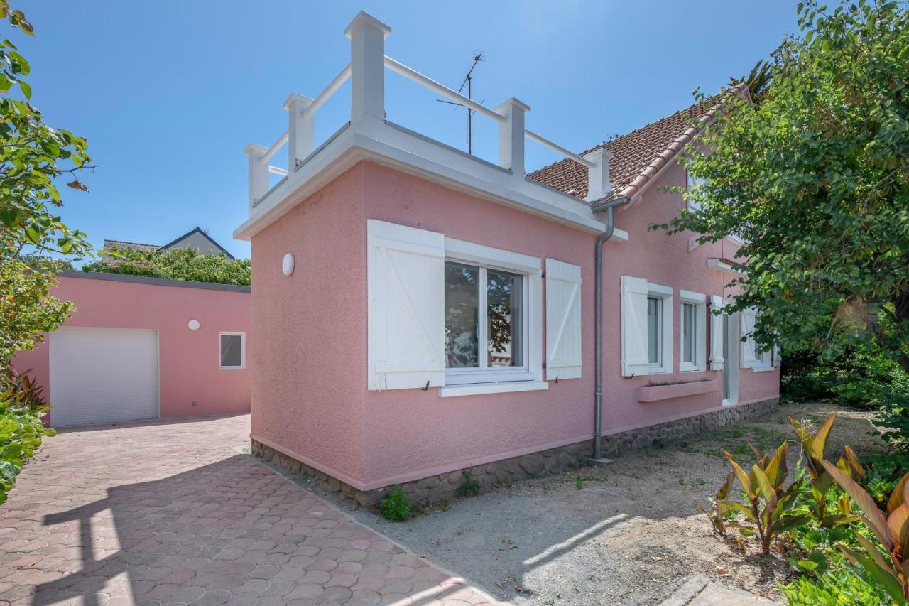 Maison Moderne Avec Jardin Pour 8 A *